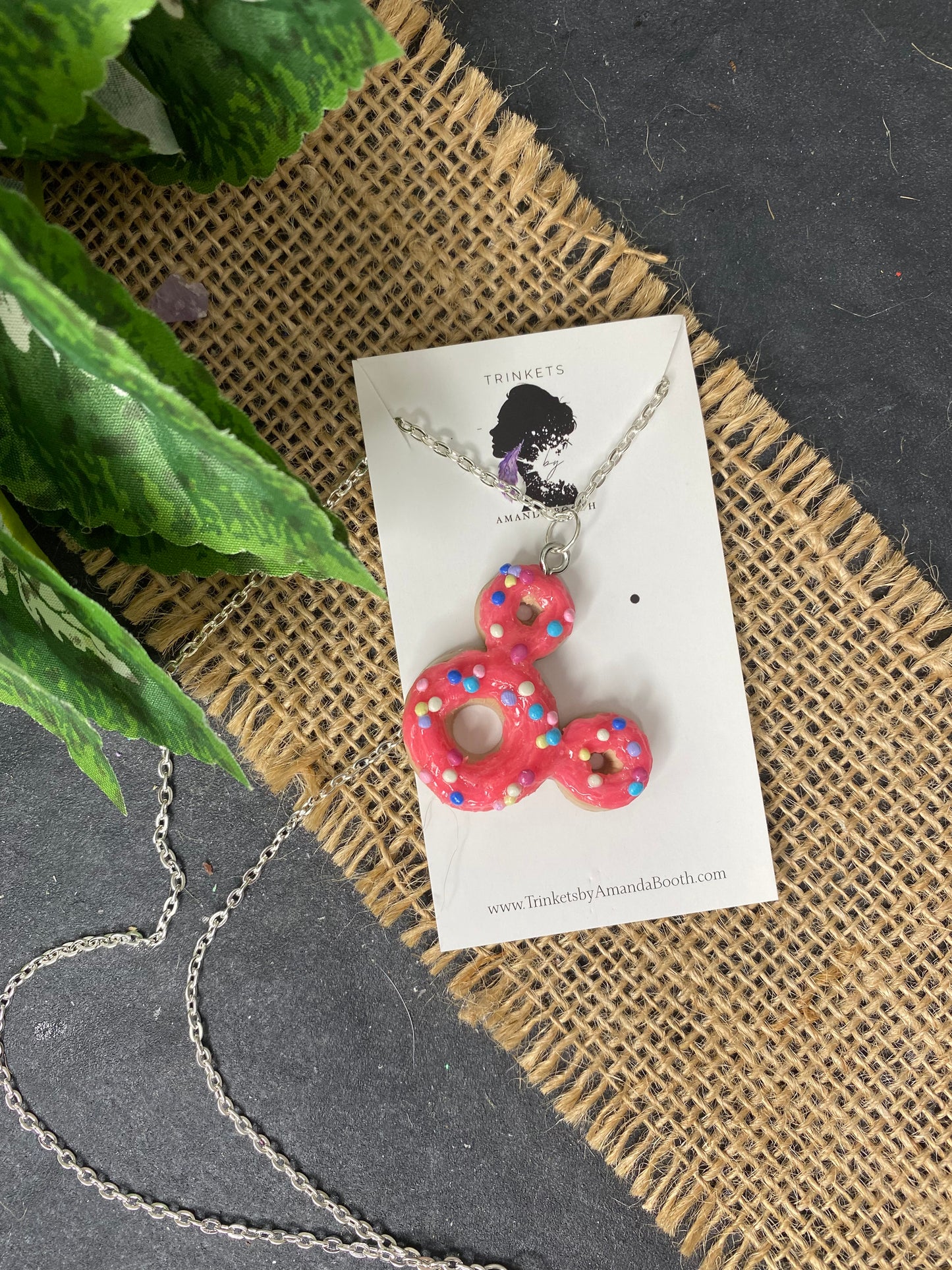 Minni Donut Necklace